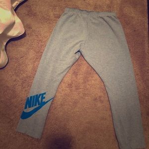 NIKE sweat pants /leggings